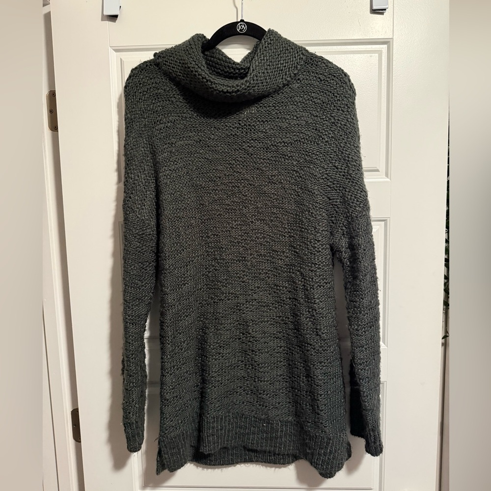 UpWest Long Turtleneck Sweater